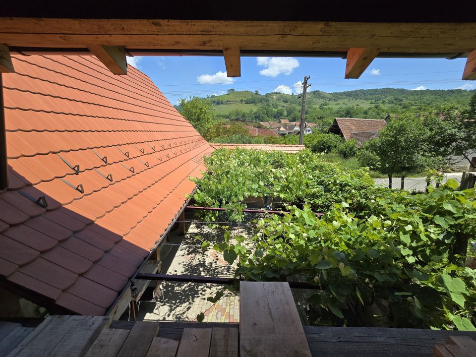 Casa cu gradina si mansarda  Aciliu  la doar 20 km de Sibiu