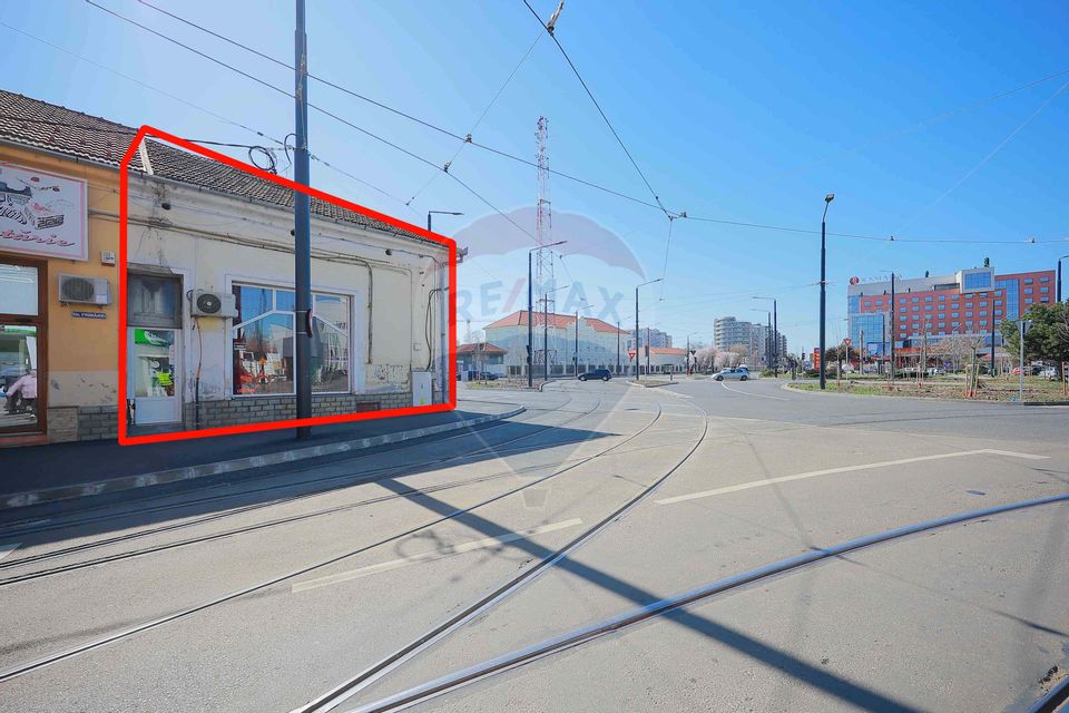 82.5sq.m Commercial Space for sale, Ultracentral area