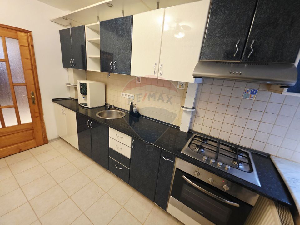 4 room Apartment for sale, Calea Romanului area