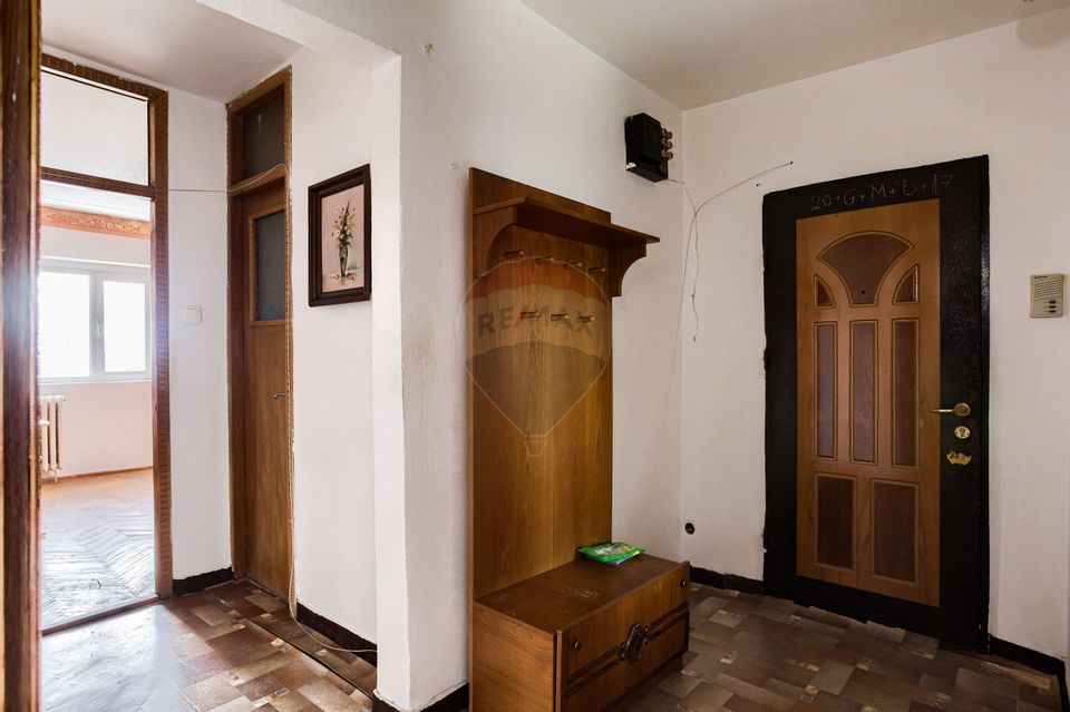 Apartament 3 camere si doua bai în zona Aradul nou,gara