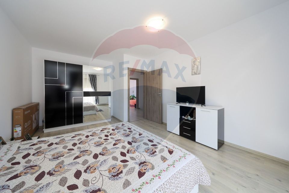 Vila mobilata modern, piscina, zona de interes Ghimbav!