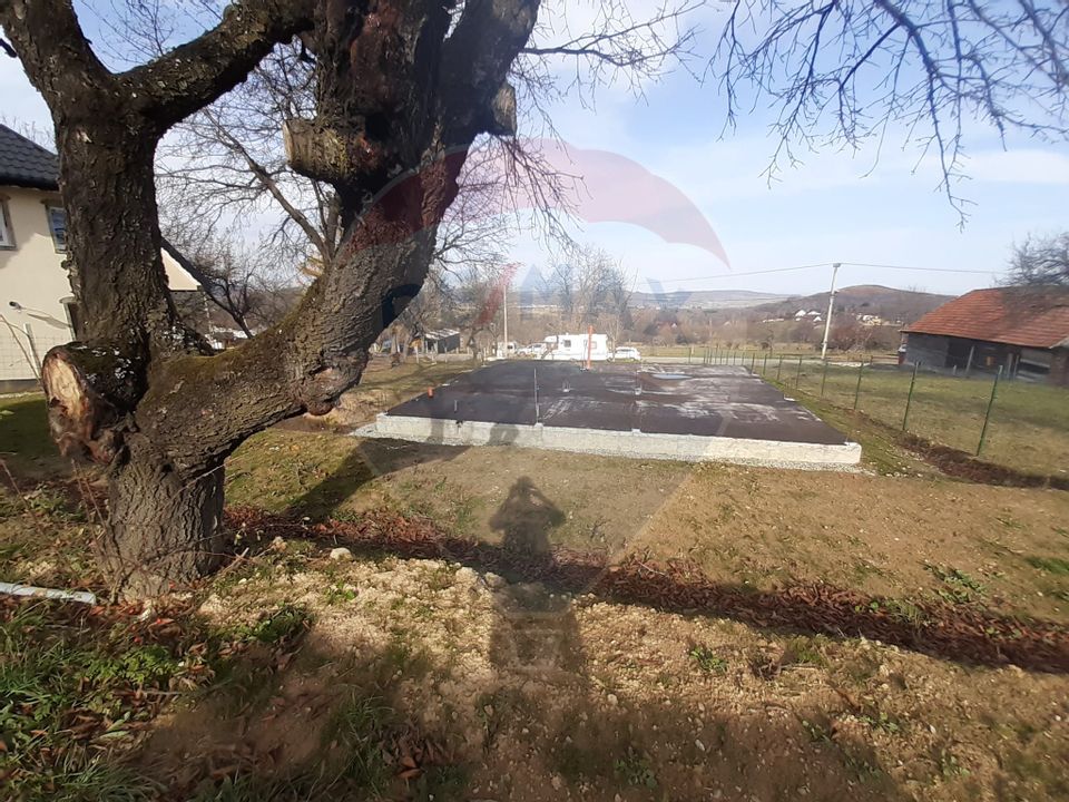 Teren 1,050mp Zarnesti cu proiect de casa / Strada Tohanita nr 26F