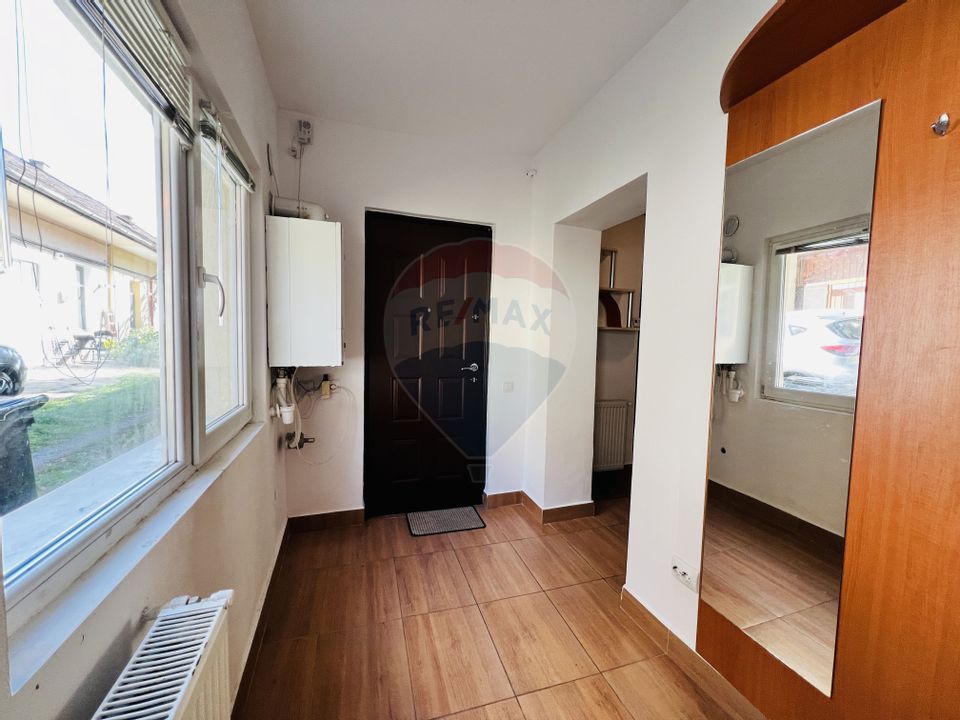 Apartament CENTRAL-NTT Data, Str. Ploiești, 65 mp, acces curte.