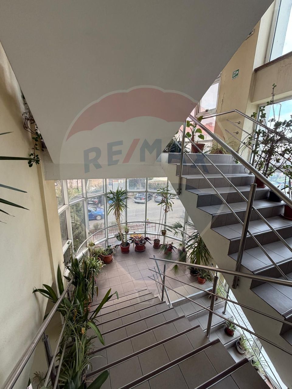 Cladire Birouri Stefan Cel Mare zona Ramada