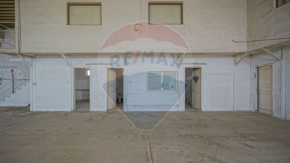 794sq.m Industrial Space for rent, Periferie area