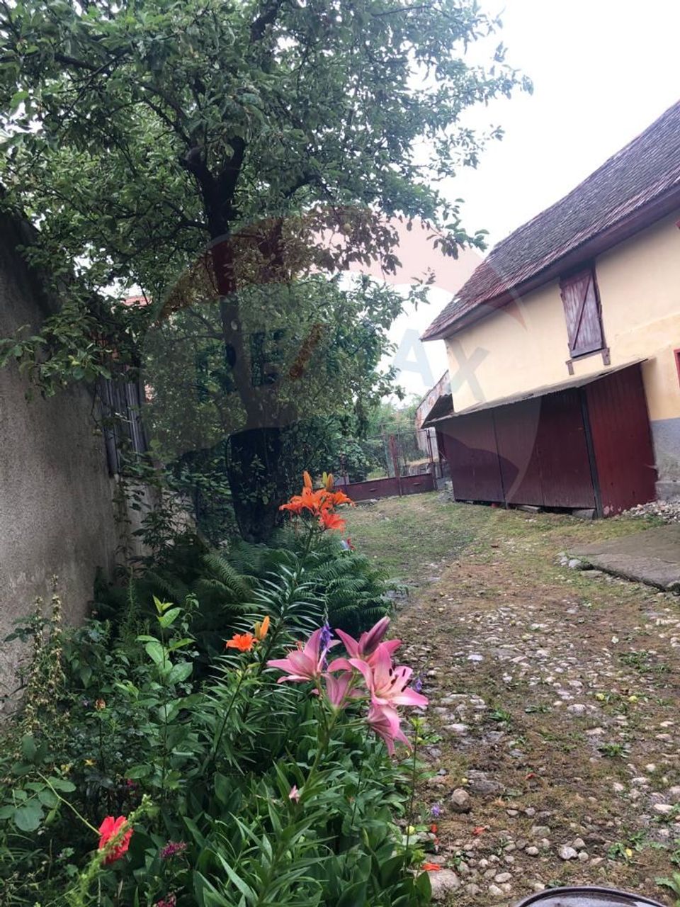 8 room House / Villa for sale, Central area