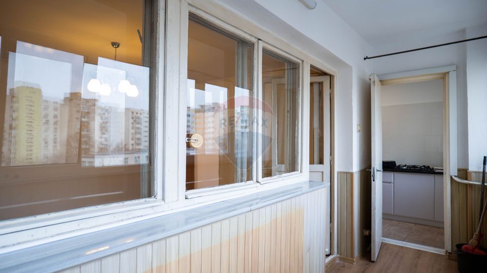 Vanzare apartament 3 camere-renovat, luminos si spatios, zona Iancului