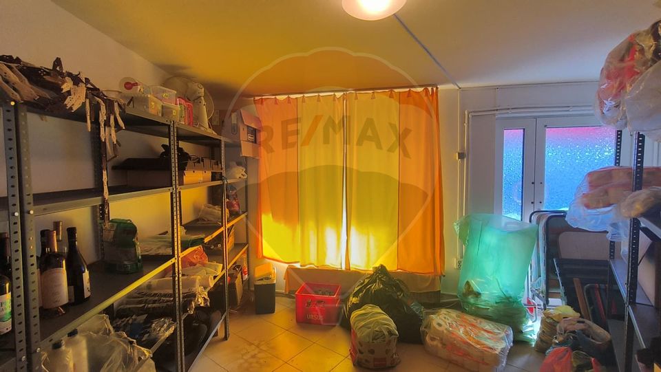 70sq.m Commercial Space for rent, Vest area