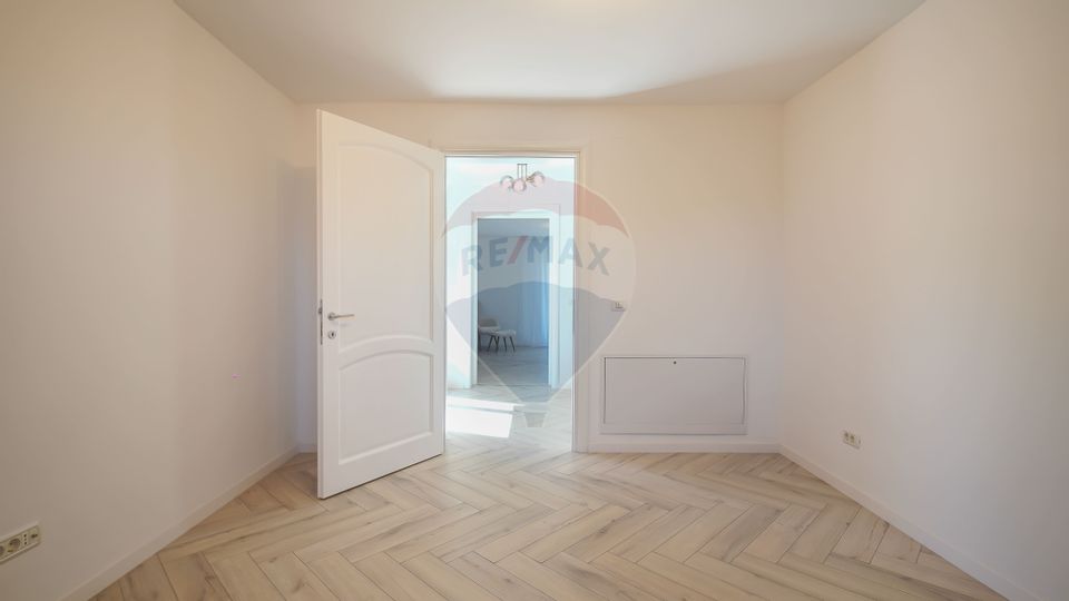 Casă modernă 3 camere, prima închiriere, în Ghimbav