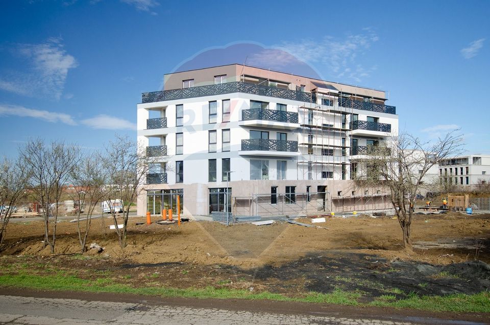 Apartament cu 2 camere de vânzare nou + Loc de parcare!