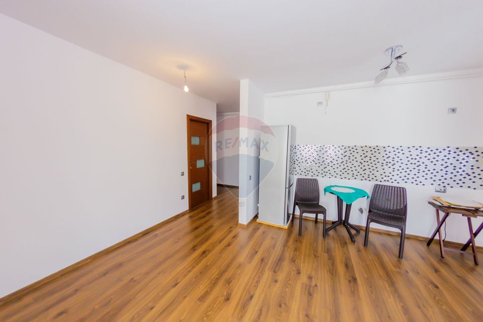 DE VANZARE-apartament nou 3 camere cu loc parcare ,BLOC NOU