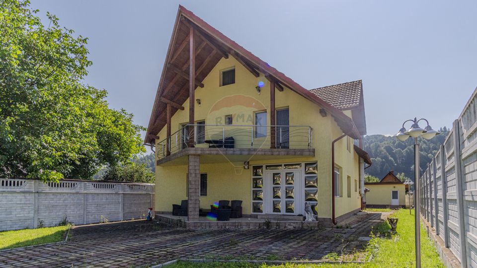 10 room House / Villa for sale