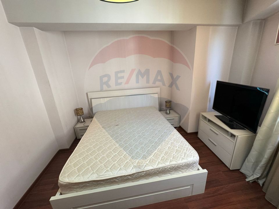 Apartament cu 3 camere de inchiriat in bloc nou