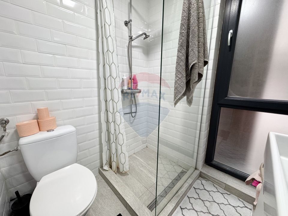 New apartment with 3 rooms and parking space - Politehnica / Crangasi