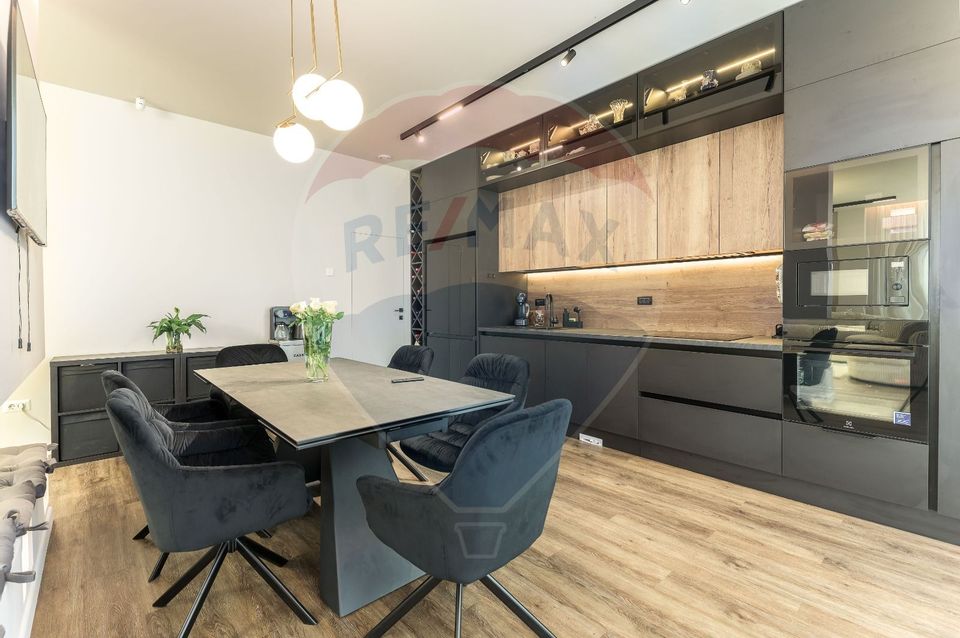 6-room smart villa with rooftop pool – for rent