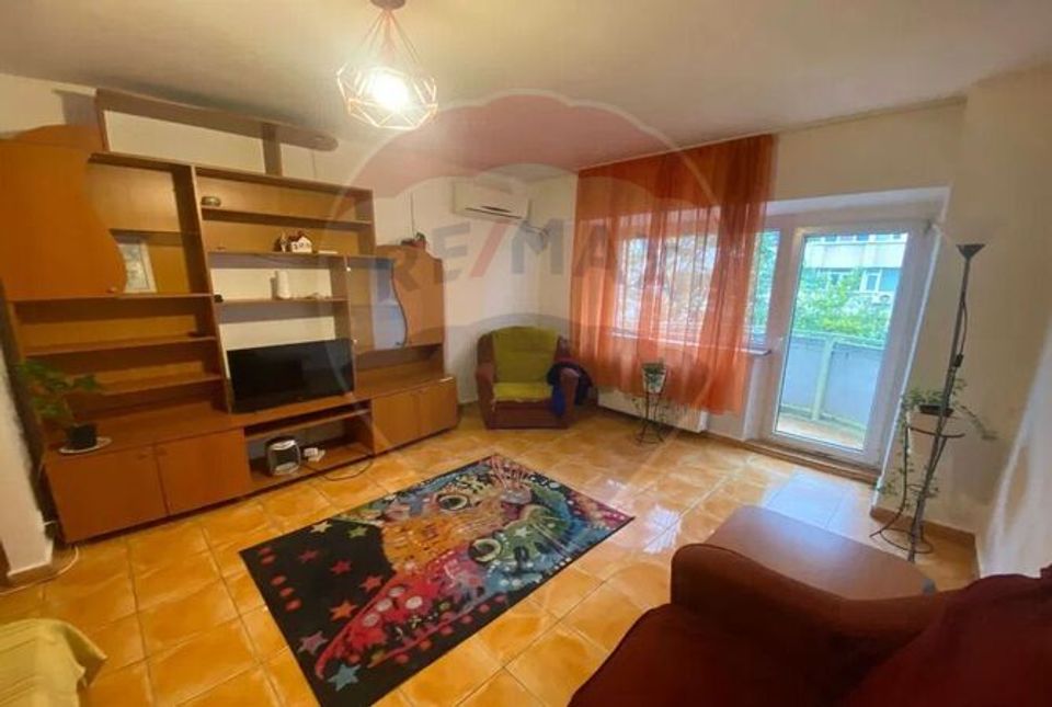 Garsoniera decomandata NERVA TRAIAN