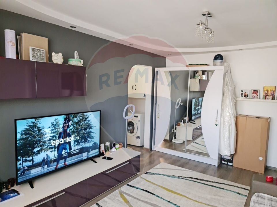 Apartament cu 2 camere de vânzare în zona Mioritei