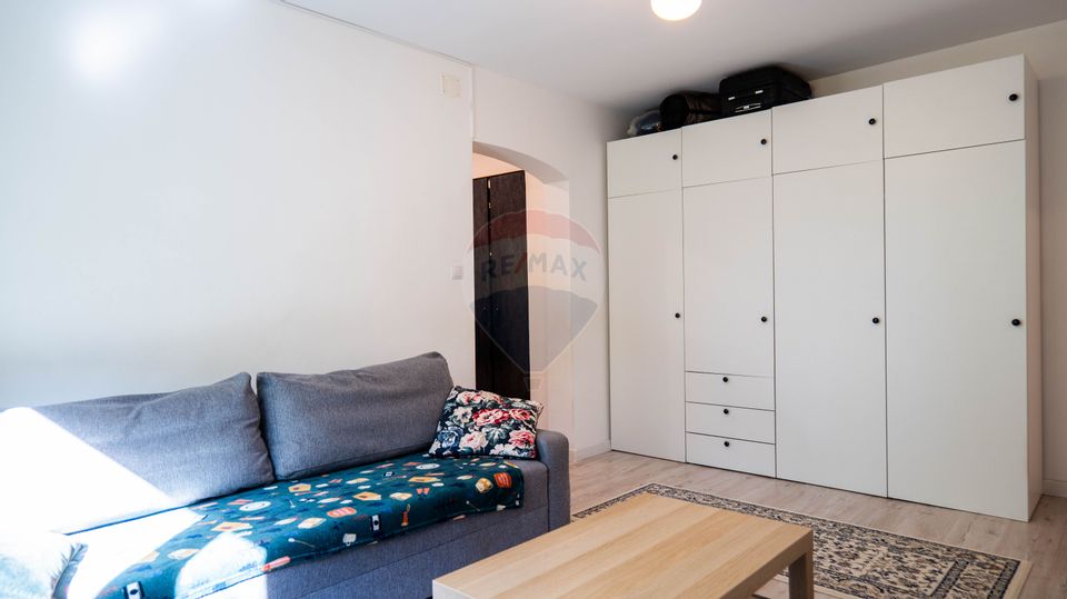 Vanzare apartament 3 camere modern, 62 mp, mobilat și utilat complet