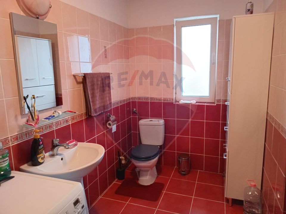 4 room House / Villa for sale