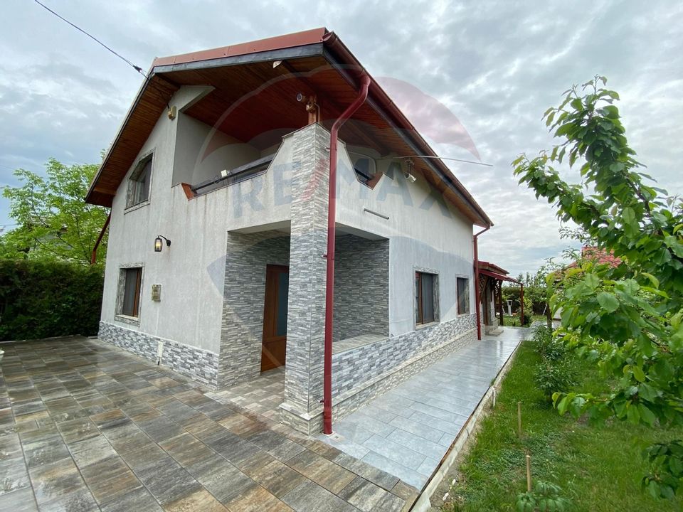 6 room House / Villa for sale