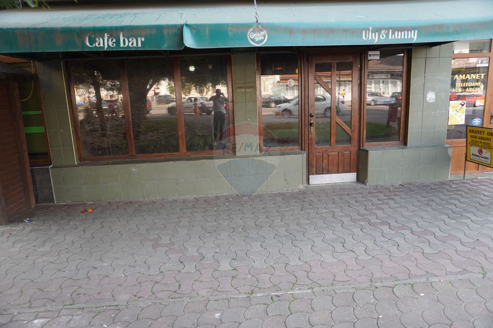 87sq.m Commercial Space for rent, Central area