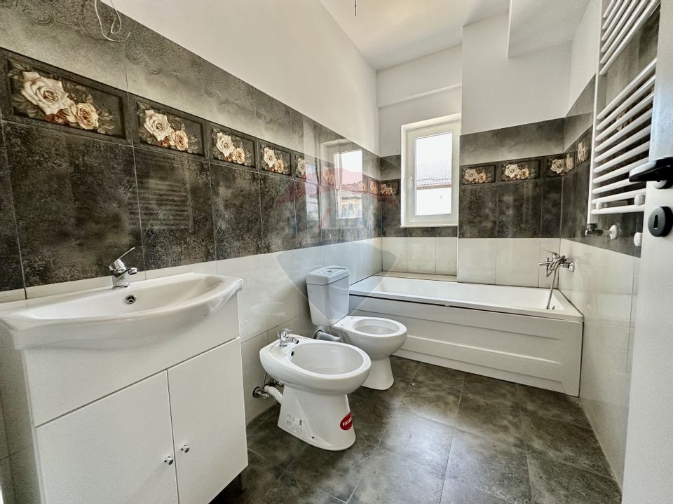 2 room Apartment for sale, Est area