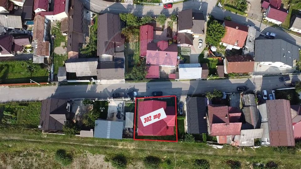 Casă / Vilă cu 5 camere de vânzare în zona Central Gura Humorului