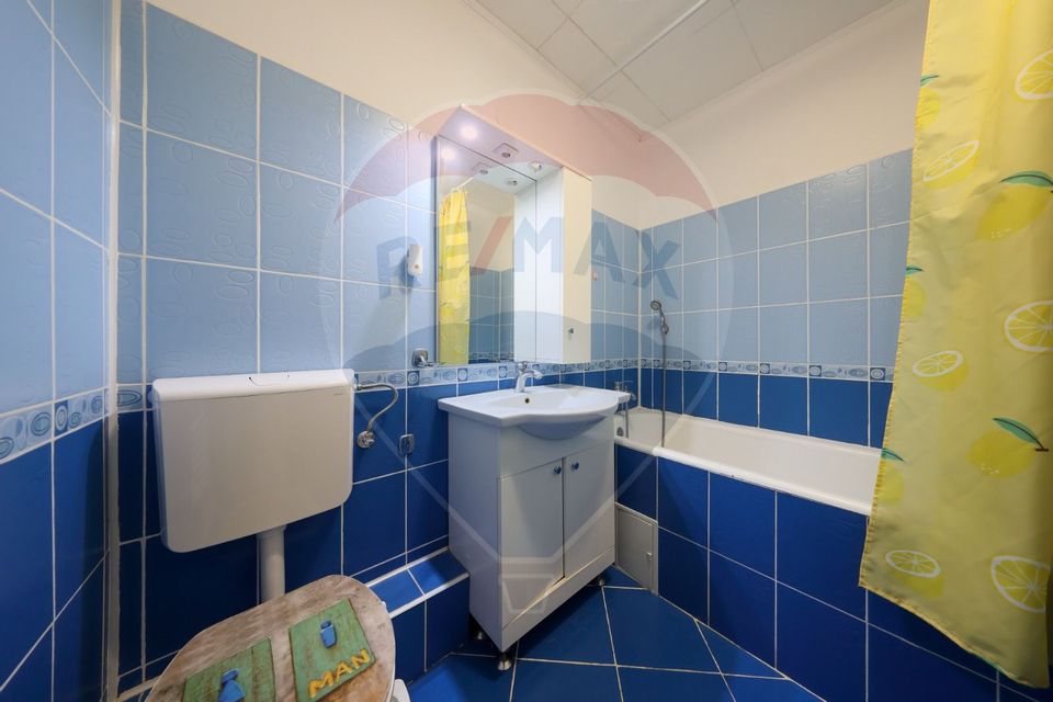 3 room Apartment for rent, Tractorul area