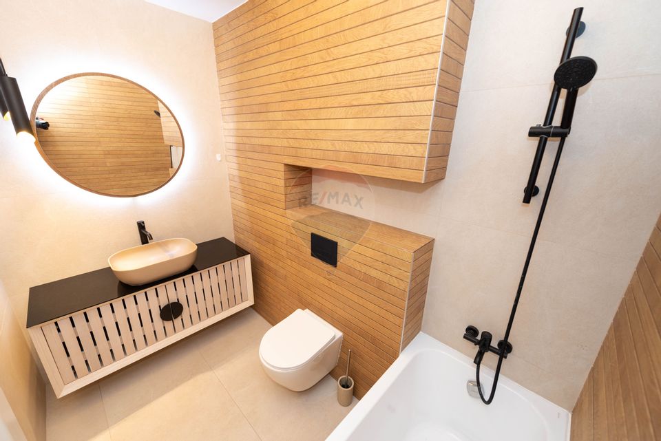 Apartament 3 camere de vanzare, Core Timpuri Noi, boxa, loc parcare