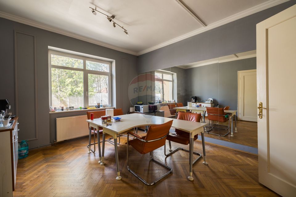 Office space Brasov Civic Center AFI Mall 200 sqm D + M