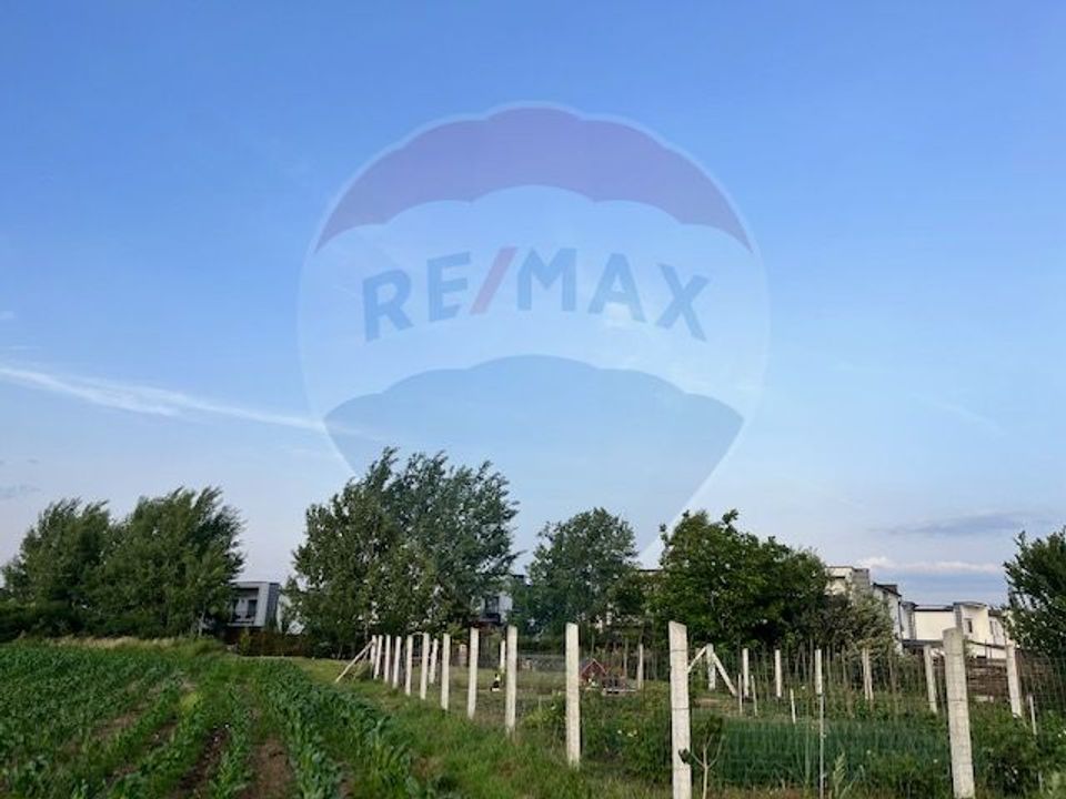 Land 3,700sqm Sibiu / Fundatura Zavoi