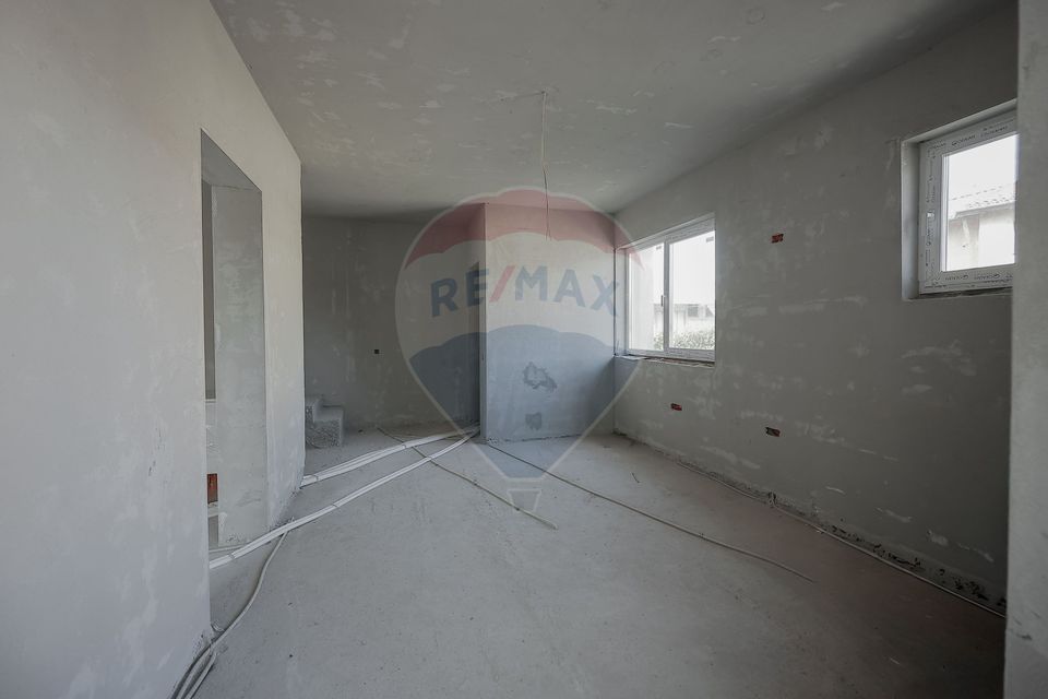 3 room House / Villa for sale, Iosia area