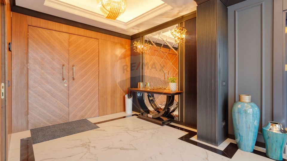 Design, Panorama and Exclusivity — Calea Poienii