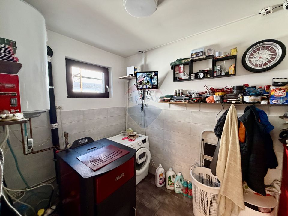 4 room House / Villa for sale