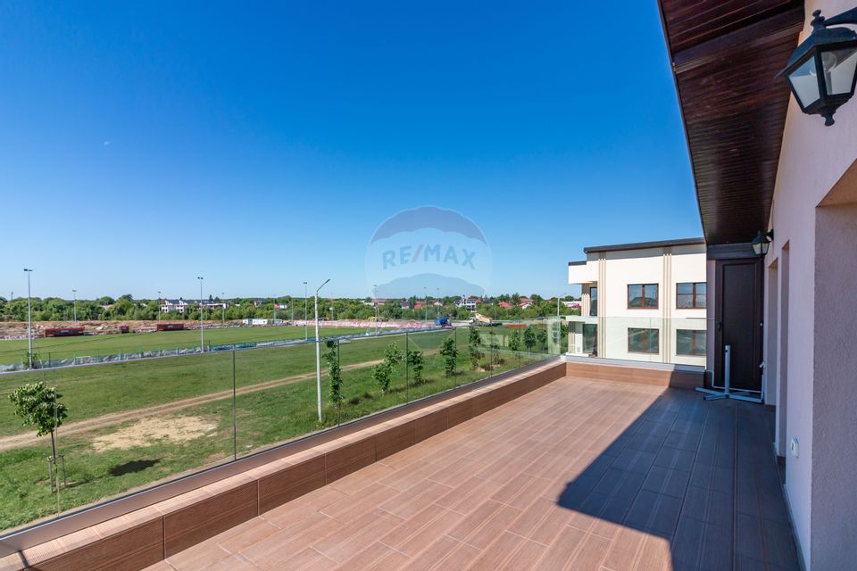 Vanzare Vila Individuala mare | 7 camere, 2 terase | P+1+2R | Curte