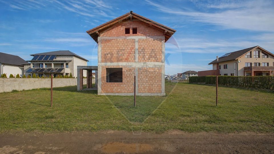 6 room House / Villa for sale