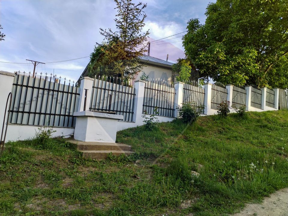 4 room House / Villa for sale