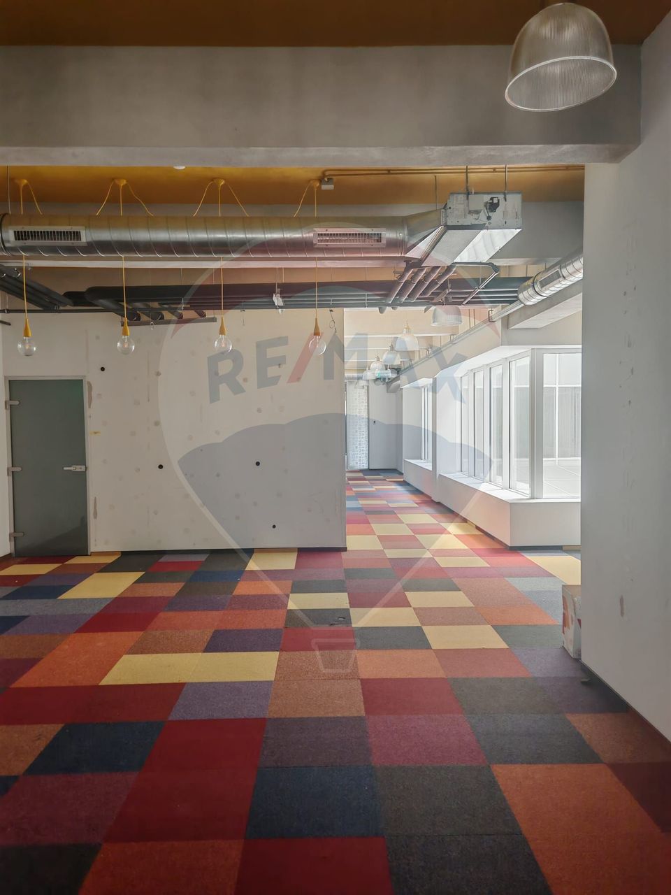 359sq.m Office Space for rent, Gara area