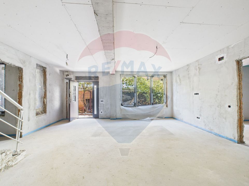 4 room House / Villa for sale, Stefan cel Mare area