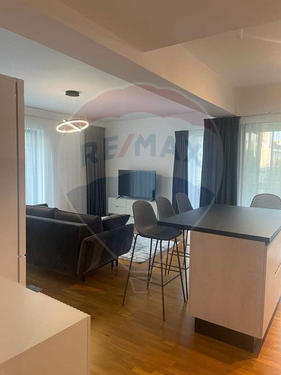 Apartament cu 2 camere de închiriat în zona Baneasa