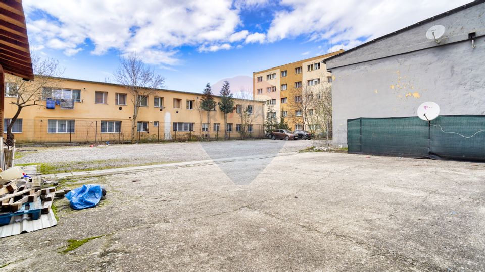 Land and multifunctional building, Civic Center, Brasov