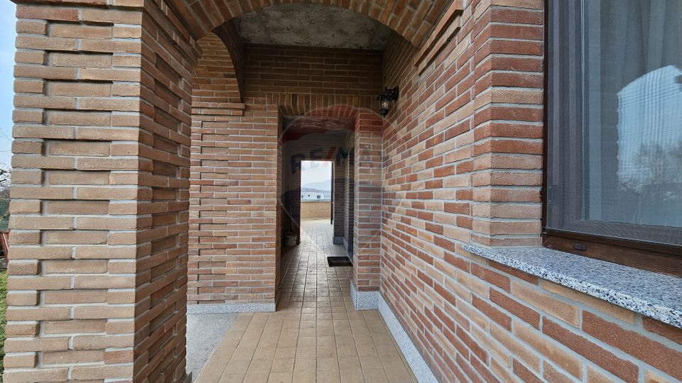 Casă / Vilă de lux, Scheia, Suceava