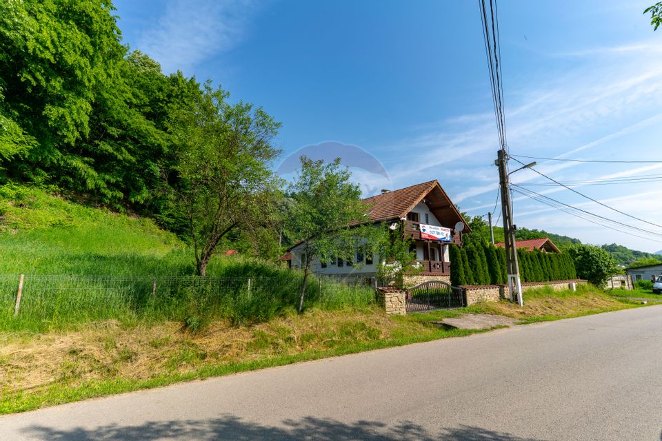 Casă / Vilă noua in Soimus, jud. Hunedoara