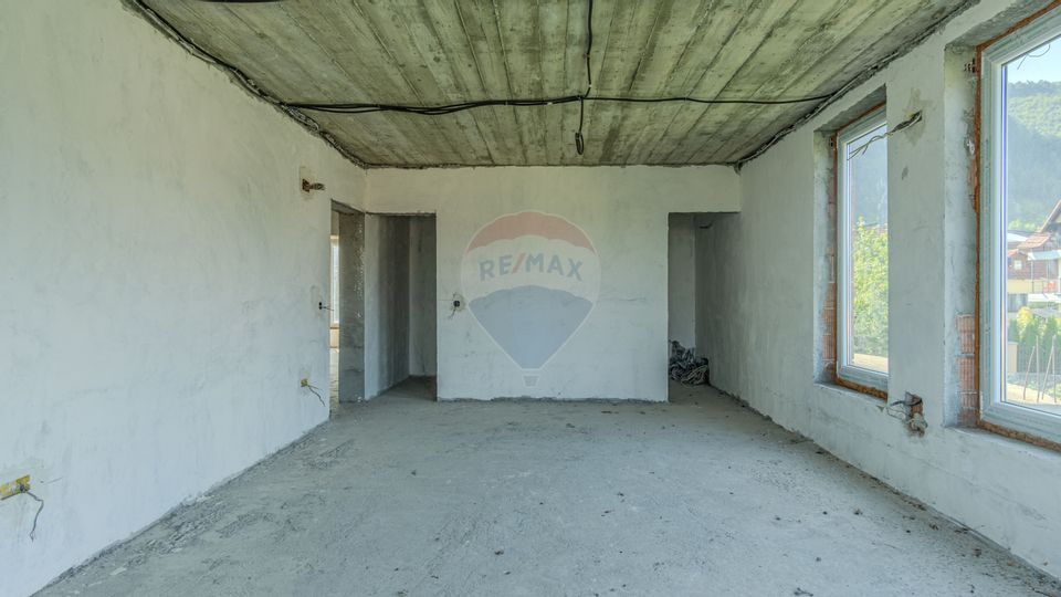 COMISION 0 | CASA LA GATA | TEREN 1322 MP | PISCINA | SAUNA | 5 TERASE