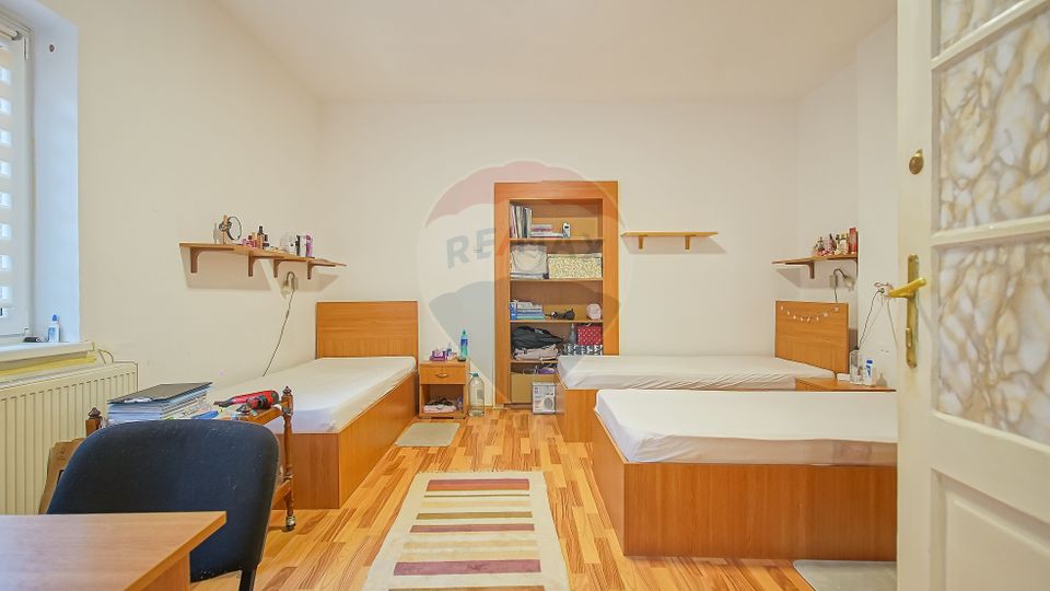 3 room House / Villa for sale, Brasovul Vechi area