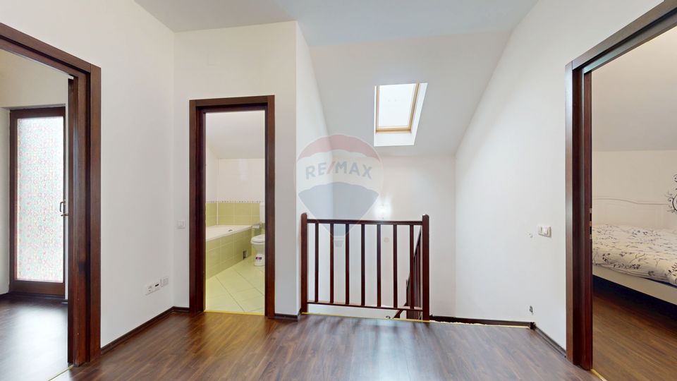 5 room House / Villa for sale, Tractorul area