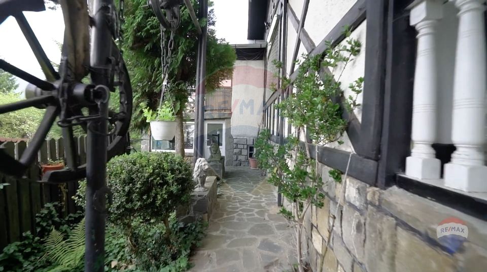 Casă cu poveste în Zamora, Bușteni