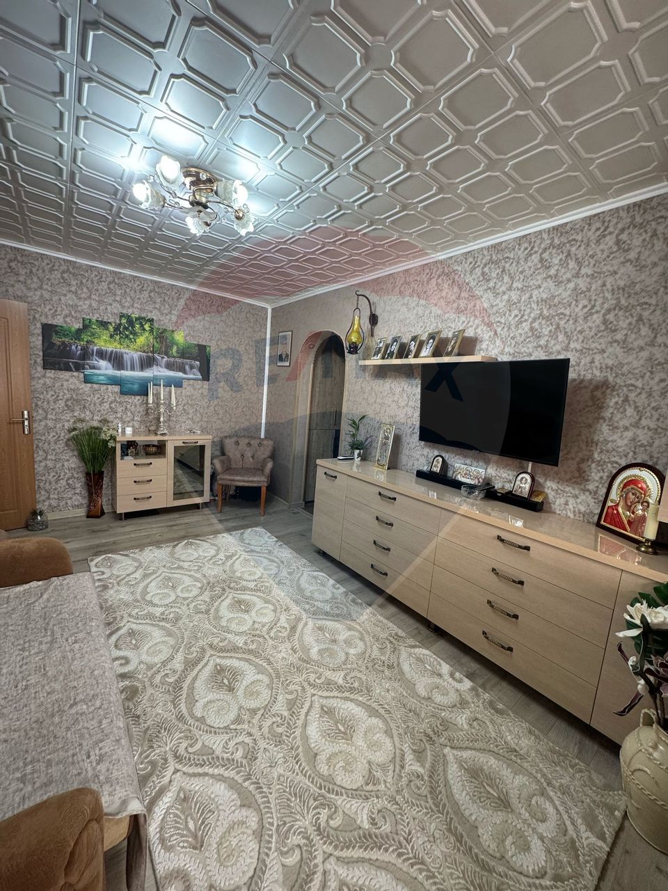 Apartament etaj 1 în zona Sud, complet mobilat si utilat
