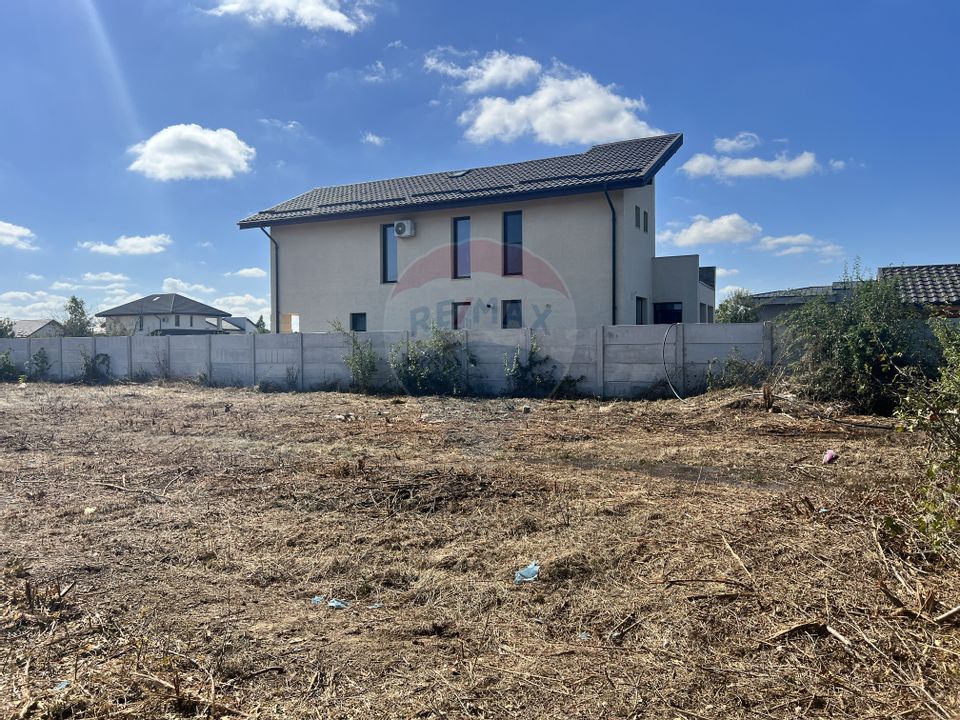 Teren ideal pentru casă de vis în Mogoșoaia – 849,3 mp, cu utilități