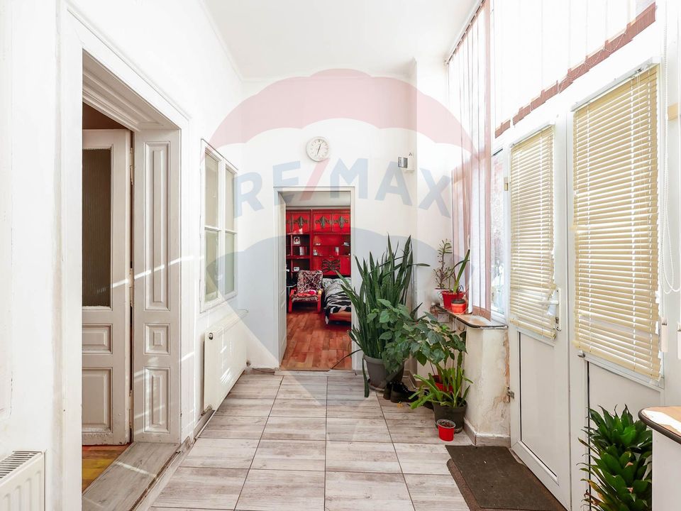 Apartament cu 2 camere de vânzare, str. Roman Ciorogariu, Ultracentral